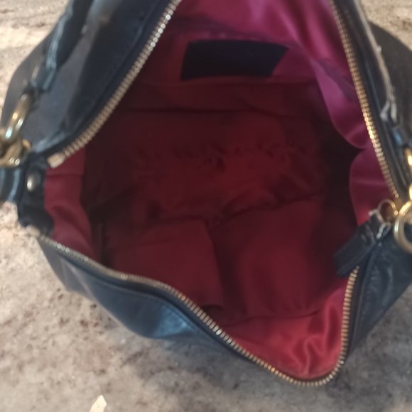 Coach purse - Picture 4 of 5